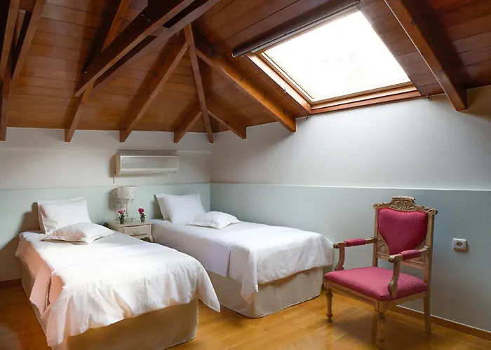 Thia Maria Apartment *