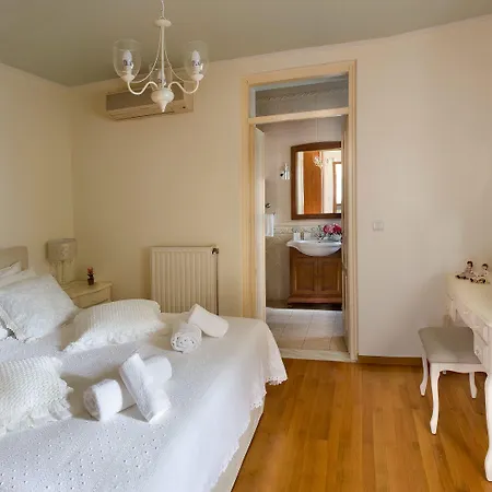 Thia Maria Apartment