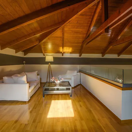 Thia Maria Apartment